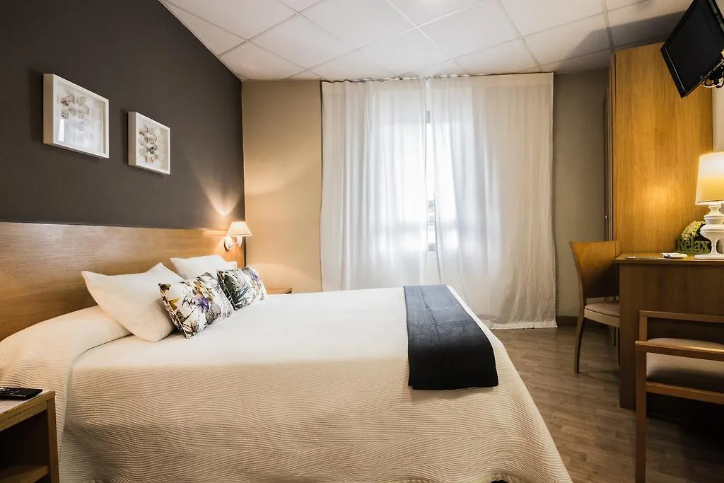 Hotel Casa Jacinto Pamplona بورلاذا